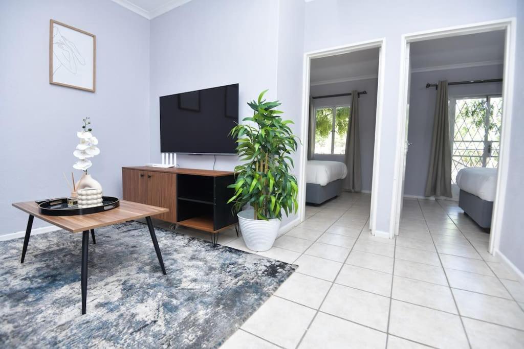 Comfy Hatfield Appartment Pretoria Exterior foto