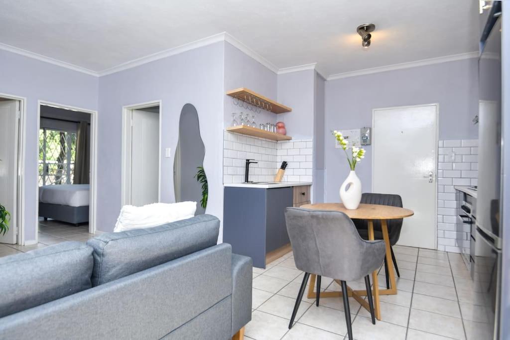 Comfy Hatfield Appartment Pretoria Exterior foto