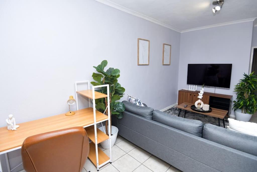 Comfy Hatfield Appartment Pretoria Exterior foto